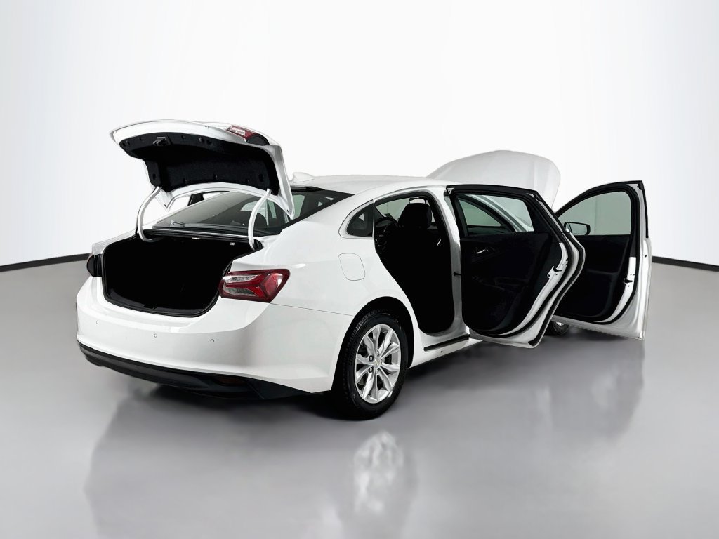 Used 2022 Chevrolet Malibu LT FWD image 22