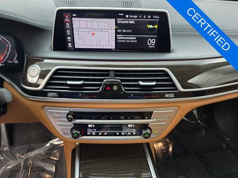 Used 2022 BMW 750i xDrive w/ Executive Package AWD/4WD image 22