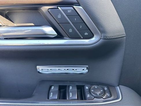 New 2026 GMC Sierra 1500 Denali w/ Denali Reserve Package image 23