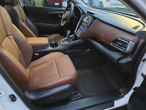 Used 2024 Subaru Outback Touring image 37