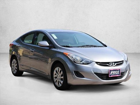 Used 2013 Hyundai Elantra GLS FWD image 3