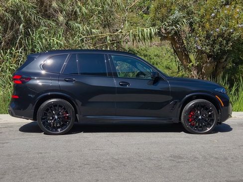 New 2026 BMW X5 M60i w/ Climate Comfort Package image 4