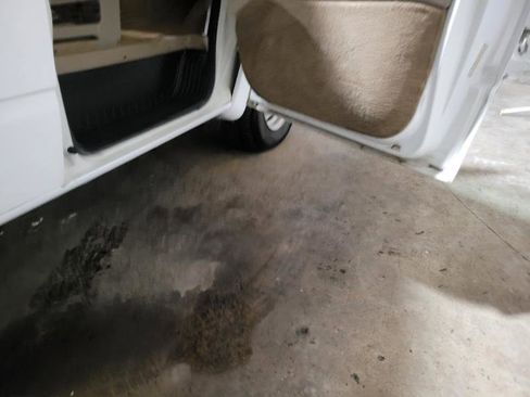 Used 1999 Chevrolet Astro 2WD image 17