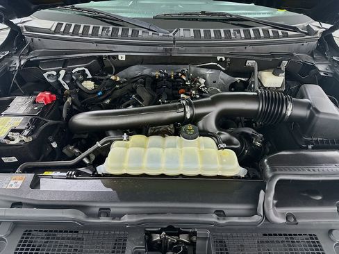 Used 2022 Ford Expedition Max Limited image 33