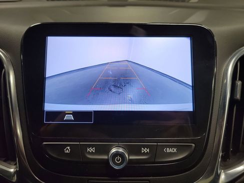 Used 2023 Chevrolet Equinox Premier AWD/4WD image 20