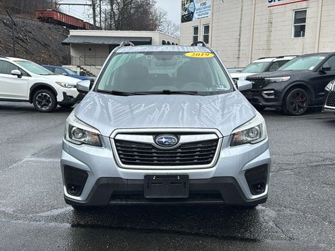 Used 2019 Subaru Forester Premium w/ All-Weather Package image 2