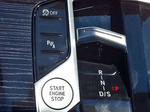 Used 2026 BMW X5 xDrive40i AWD/4WD image 18