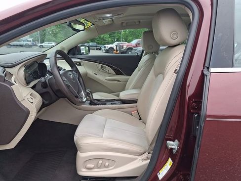 Used 2015 Buick LaCrosse FWD image 13