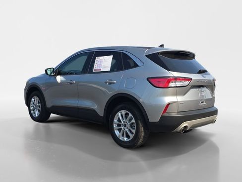 Used 2022 Ford Escape SE w/ Convenience Package image 3