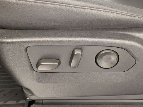 Certified 2025 Chevrolet Silverado 1500 RST w/ Convenience Package II image 14