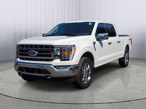 Used 2023 Ford F150 Lariat image 2