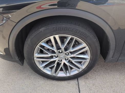 Used 2023 Acura MDX SH-AWD w/ Advance Package image 5