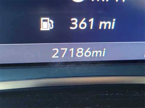 Certified 2025 Chevrolet Blazer LT image 23