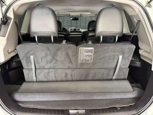 Used 2013 Toyota Highlander Limited AWD/4WD image 26