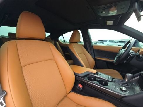 Used 2025 Lexus IS 350 F Sport RWD image 22