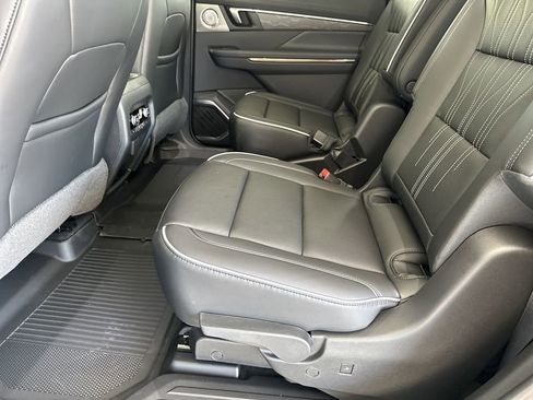 New 2026 Buick Enclave Avenir image 32