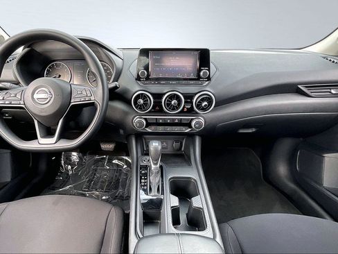 Certified 2025 Nissan Sentra S image 17