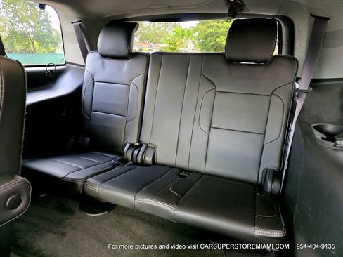 Used 2015 GMC Yukon Denali w/ Open Road Package image 8