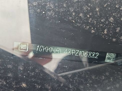 Used 2023 GMC Acadia SLE AWD/4WD image 37