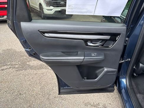 Used 2023 Honda CR-V EX-L image 20