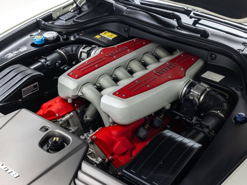 Certified 2010 Ferrari 599 GTB Fiorano RWD image 40