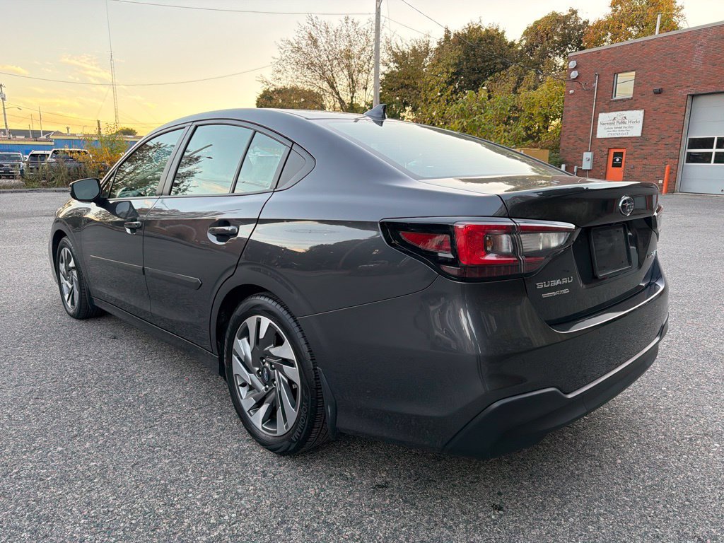 Used 2024 Subaru Legacy Limited AWD/4WD image 4