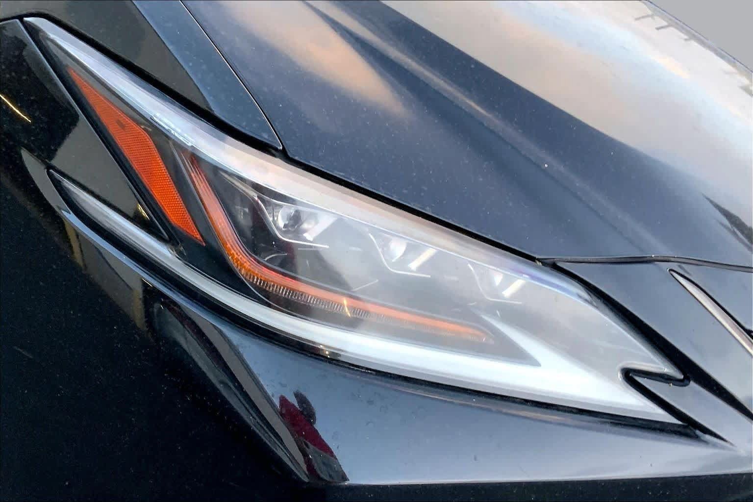 Used 2021 Lexus ES 350 F Sport w/ Special Edition FWD image 27