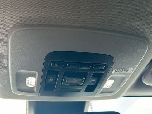 Used 2021 Toyota Camry XSE image 22