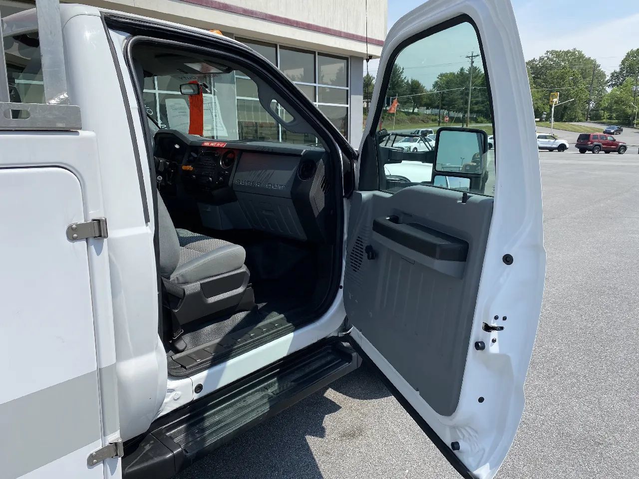Used 2012 Ford F450 XL w/ Heavy Service Suspension Pkg RWD image 16