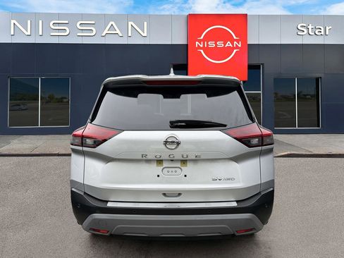 Used 2021 Nissan Rogue SV AWD/4WD image 5