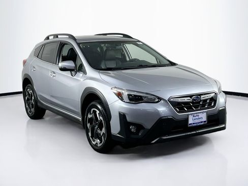 Used 2023 Subaru Crosstrek 2.5i Limited w/ Moonroof Package image 3