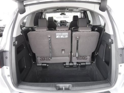 Used 2023 Honda Odyssey Touring image 42