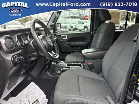 Used 2021 Jeep Wrangler Unlimited Sport S image 17