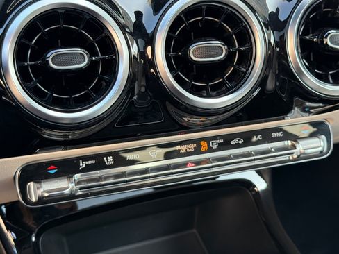 Used 2020 Mercedes-Benz CLA 250 4MATIC image 18