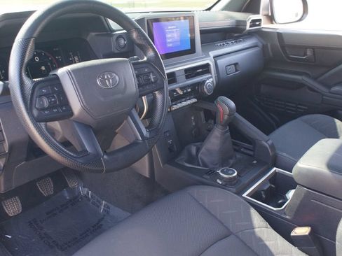 Used 2025 Toyota Tacoma SR w/ SR Upgrade Package AWD/4WD image 13