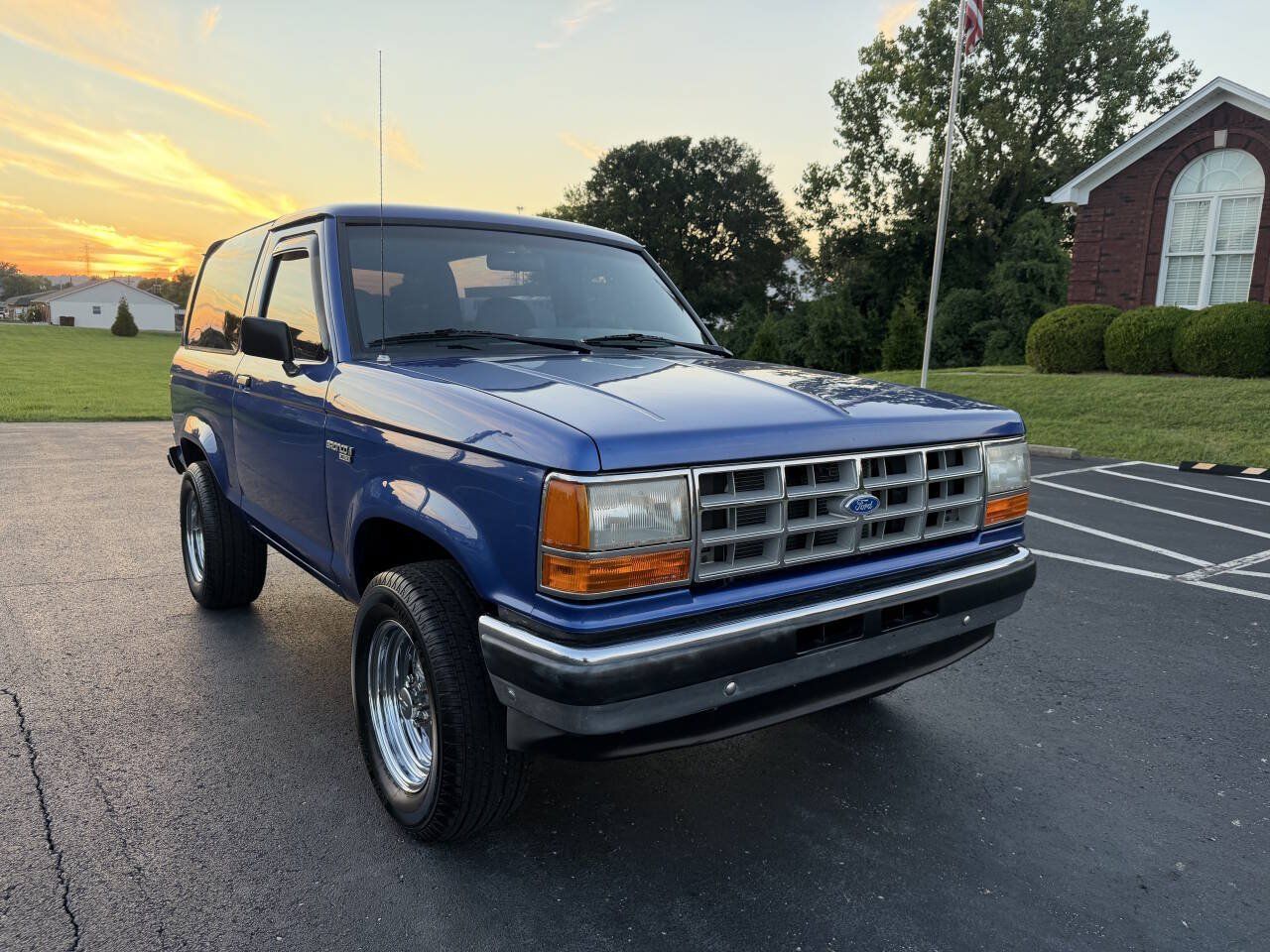 Used 1990 Ford Bronco II 2WD image 8