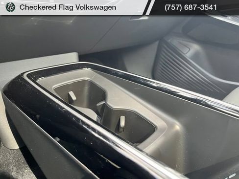 Used 2023 Volkswagen ID.4 Pro S RWD image 45
