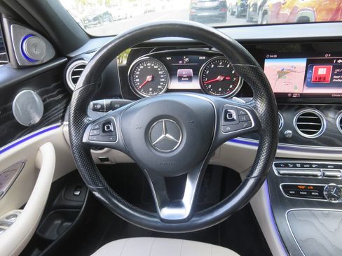 Used 2018 Mercedes-Benz E 300 4MATIC w/ Premium 1 Package image 14