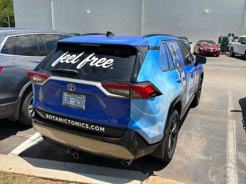 Used 2022 Toyota RAV4 XSE AWD/4WD image 42