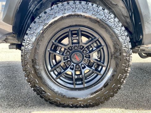 Certified 2020 Toyota Tacoma TRD Pro AWD/4WD image 10