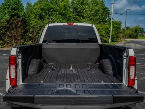 Used 2021 Ford F350 Lariat w/ Lariat Ultimate Package AWD/4WD image 9