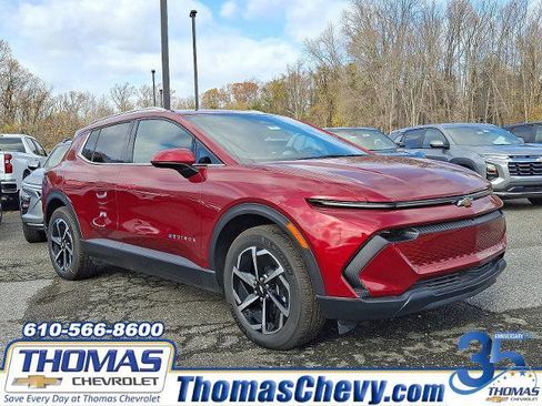 New 2026 Chevrolet Equinox EV LT image 1