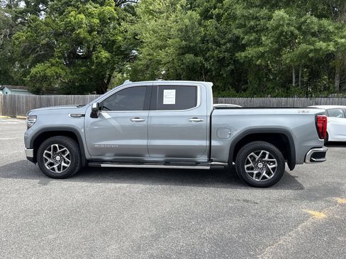 Used 2024 GMC Sierra 1500 SLT w/ SLT Premium Plus Package AWD/4WD image 2