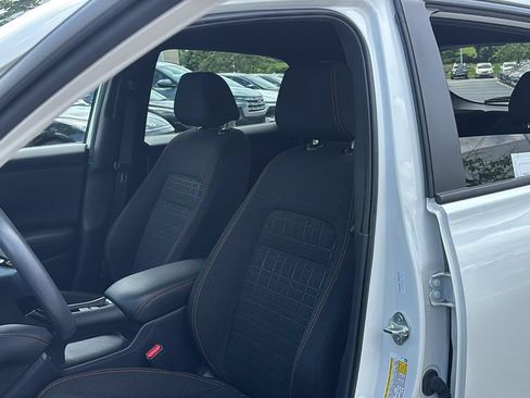 Used 2024 Honda HR-V Sport image 10