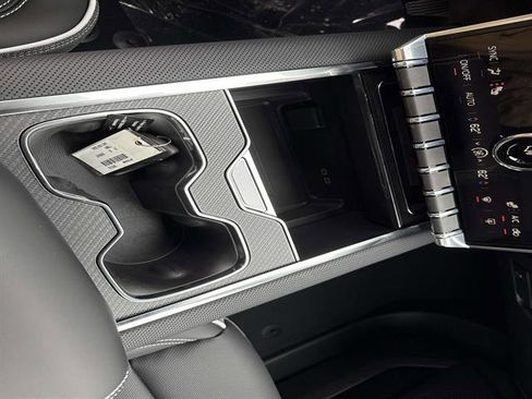 New 2026 GMC Sierra EV Elevation image 25