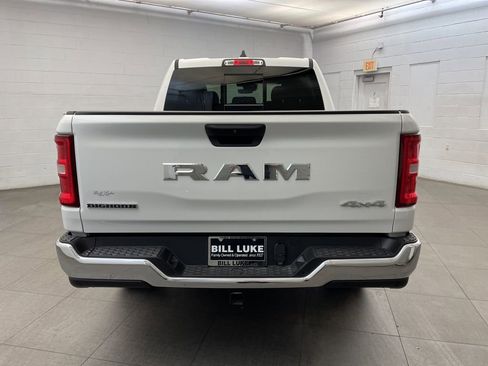 New 2025 RAM 1500 Big Horn image 4