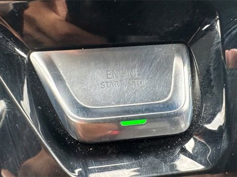 Used 2025 GMC Sierra 3500 Denali image 35