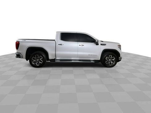 Used 2025 GMC Sierra 1500 SLT w/ SLT Premium Plus Package image 9