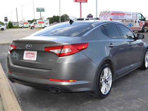 Used 2013 Kia Optima SX w/ Limited Pkg FWD image 9