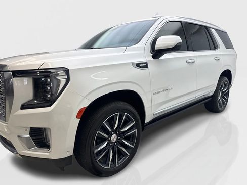 Used 2023 GMC Yukon Denali w/ Denali Reserve Package AWD/4WD image 11